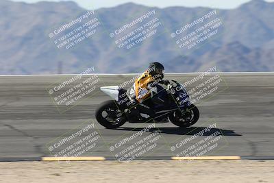 media/May-10-2025-Race Pace (Sat) [[db32fef2da]]/Vested/3-Bowl Set 1 (9am)/